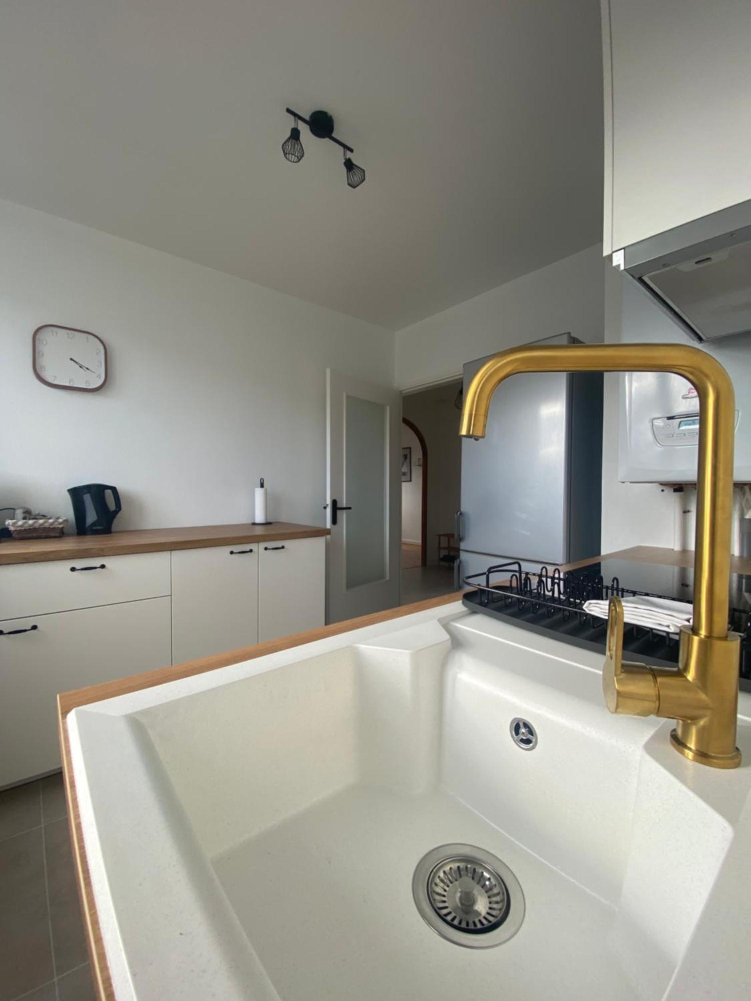 Appartement Spacieux Et Chaleureux - 4Pers - Refait A Neuf - Parking Privatif - Proches Axes, Commerces Et Services - Check In 24-24 Lempdes Kültér fotó
